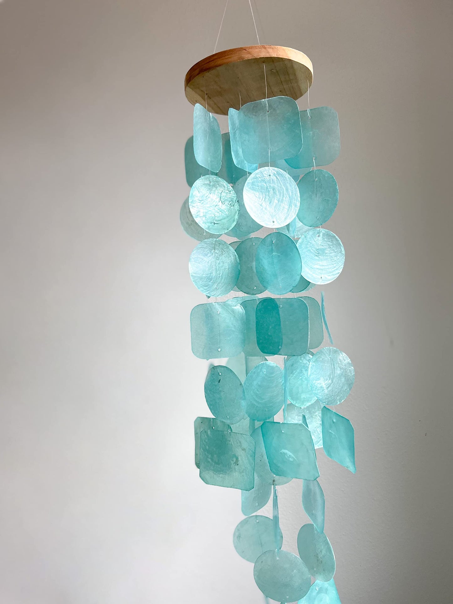 Solange & Frances Wind Chimes for Outside – Turquoise Capiz Shells Wind Chime Garden Decorations Outdoor, Unique Gifts for Women, Gifts for Mom or Birthday Gifts