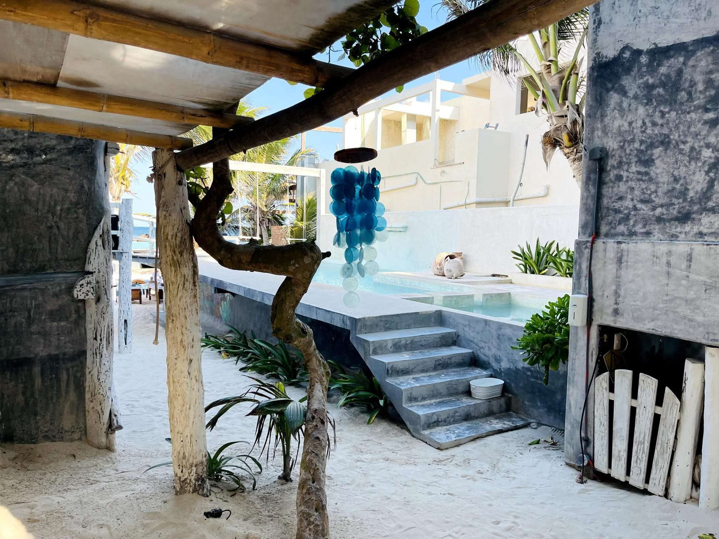 CRAFTCURL Capiz Shell Wind Chimes - Memorial Wind Chimes with Clear & Melodious Sound -Handmade Sturdy Wood Wind Chimes Provides Comfortable and Pleasant Ambiance State Every Day -(Blue)